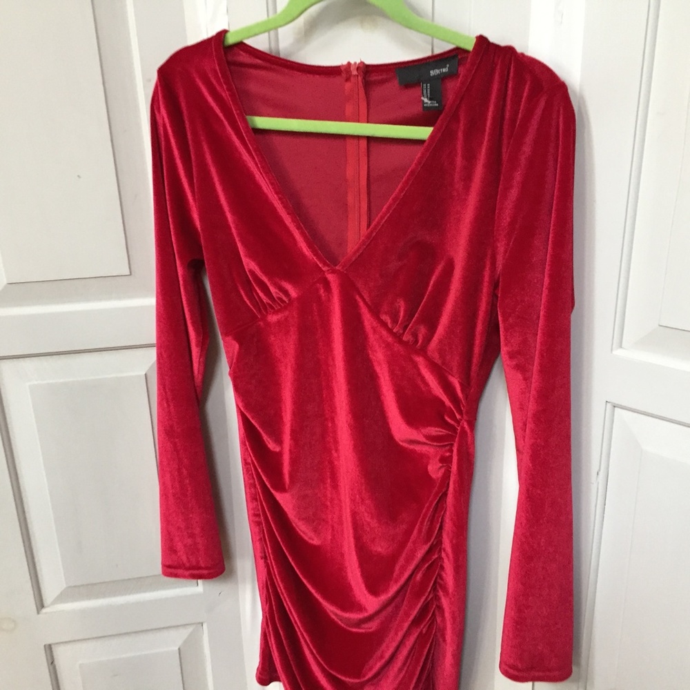 SBetro Red Velvet Dress w/ Ruched Sides - Picture 8 of 16